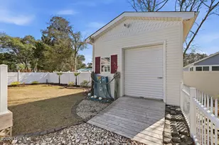 142 NW 8th St, Oak Island, NC 28465 - Photo 12