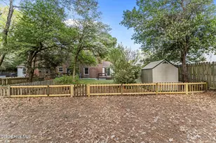 735 N Bennett St, Southern Pines, NC 28387 - Photo 36