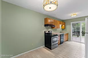 735 N Bennett St, Southern Pines, NC 28387 - Photo 10