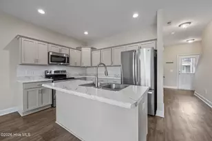 349 S Stingray Ln, Sneads Ferry, NC 28460 - Photo 6