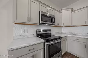 349 S Stingray Ln, Sneads Ferry, NC 28460 - Photo 14