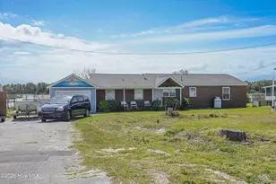 258 Shell Rock Landing Rd, Hubert, NC 28539 - Photo 8