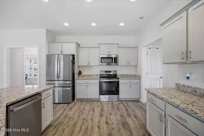 102 N Ardsley Lane, Rocky Point, NC 28457 - Photo 30