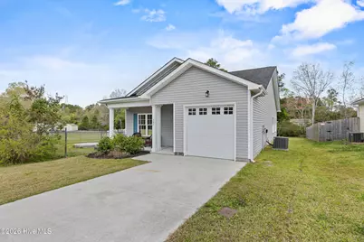 305 Cypress Avenue, Holly Ridge, NC 28445 - Photo 2