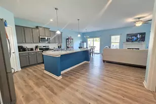 317 Laurel Lake Rd, Salemburg, NC 28385 - Photo 4
