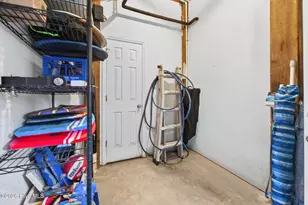 1125 S Topsail Dr, Surf City, NC 28445 - Photo 30