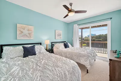 1125 S Topsail Drive, Surf City, NC 28445 - Photo 18