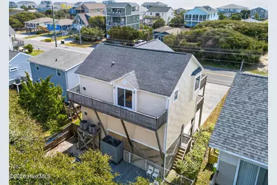1125 S Topsail Drive, Surf City, NC 28445 - Photo 32