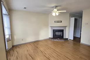 1105 Grovemont Dr, Greenville, NC 27834 - Photo 2