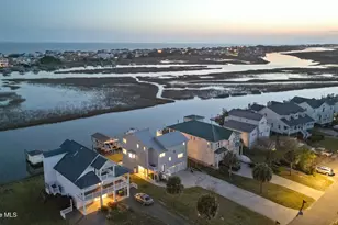103 E Island Dr, Oak Island, NC 28465 - Photo 94
