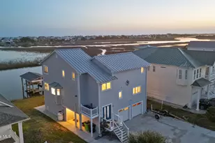 103 E Island Dr, Oak Island, NC 28465 - Photo 90