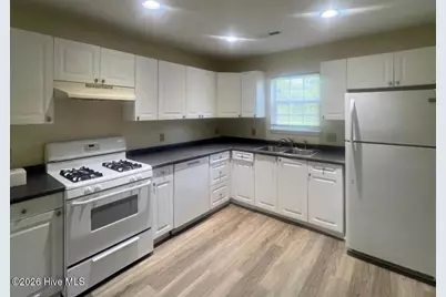 2133 Market Street, Wilmington, NC 28403 - Photo 2
