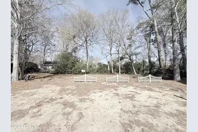 124 Bayshore Drive, Cape Carteret, NC 28584 - Photo 14