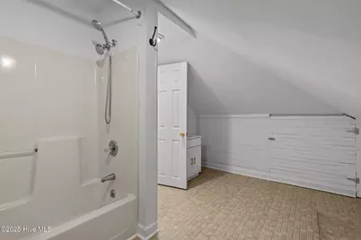 802 N Poplar Street, Aberdeen, NC 28315 - Photo 42