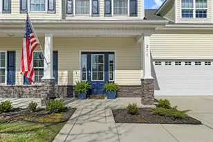 211 Gelynda Ct, Holly Ridge, NC 28445 - Photo 2