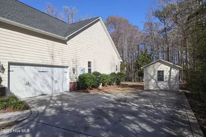 167 Hydrangea Lane, Hampstead, NC 28443 - Photo 4