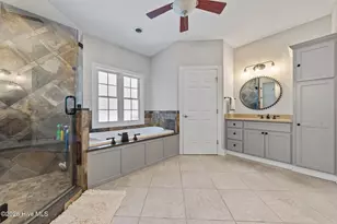 30180 E Lake Rd, Wagram, NC 28396 - Photo 24