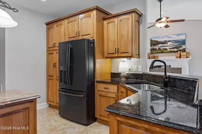 30180 E Lake Road, Wagram, NC 28396 - Photo 14