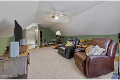 30180 E Lake Road, Wagram, NC 28396 - Photo 32