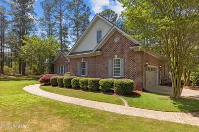 30180 E Lake Road, Wagram, NC 28396 - Photo 4