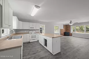 393 Old Vanceboro Rd, New Bern, NC 28560 - Photo 10