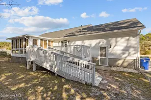120 Robin Crescent, Cape Carteret, NC 28584 - Photo 38
