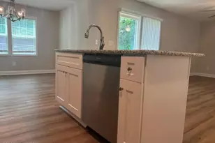 1050 W Indiana Ave, Southern Pines, NC 28387 - Photo 10