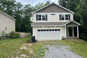 1050 W Indiana Ave, Southern Pines, NC 28387 - Photo 1