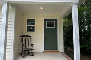 1050 W Indiana Ave, Southern Pines, NC 28387 - Photo 2