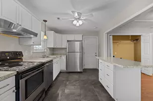 17 Walnut Dr, Jacksonville, NC 28546 - Photo 20