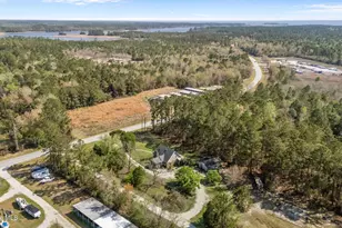 740 Broad Creek Rd, New Bern, NC 28560 - Photo 36
