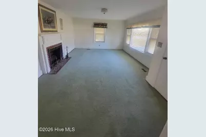 305 N 2nd Street, Macclesfield, NC 27852 - Photo 2