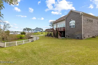 113 Harold Avenue, Swansboro, NC 28584 - Photo 44