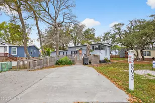 6895 14th St SW, Ocean Isle Beach, NC 28469 - Photo 2