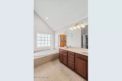 600 Willbrook Circle, Sneads Ferry, NC 28460 - Photo 38