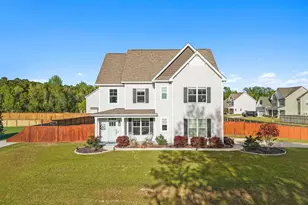 183 Grandview Dr, Hampstead, NC 28443 - Photo 1