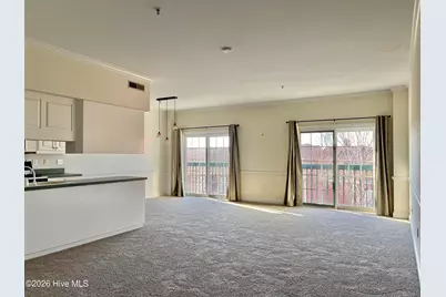 212 Middle Street #303, New Bern, NC 28560 - Photo 1