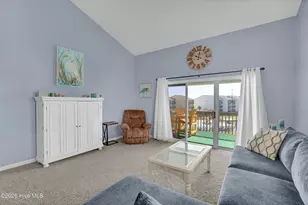 918 N New River Dr, Surf City, NC 28445 - Photo 8