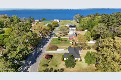 201 Gaston Drive, Elizabeth City, NC 27909 - Photo 4