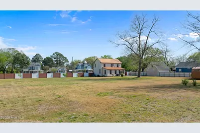 128 E Railroad Street, La Grange, NC 28551 - Photo 36