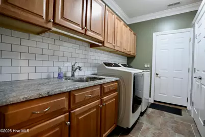129 Beacon Ridge Drive, West End, NC 27376 - Photo 24