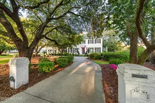 2301 Parham Dr, Wilmington, NC 28403 - Photo 2