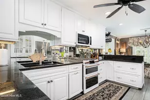 2301 Parham Dr, Wilmington, NC 28403 - Photo 16