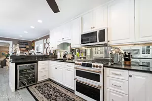 2301 Parham Dr, Wilmington, NC 28403 - Photo 16