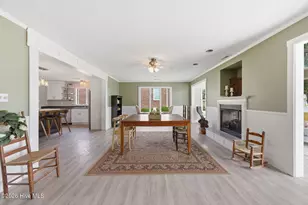 824 Pelican Dr, New Bern, NC 28560 - Photo 8