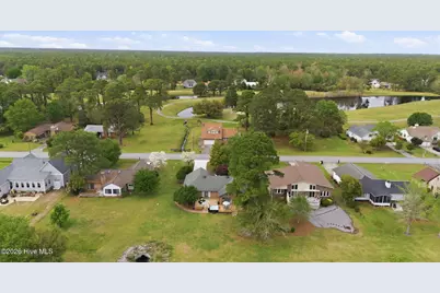 824 Pelican Drive, New Bern, NC 28560 - Photo 70