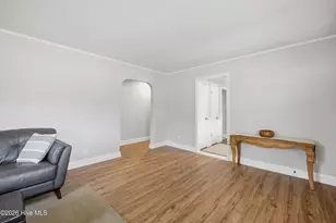 206 Hiland Park Ave, Hertford, NC 27944 - Photo 8