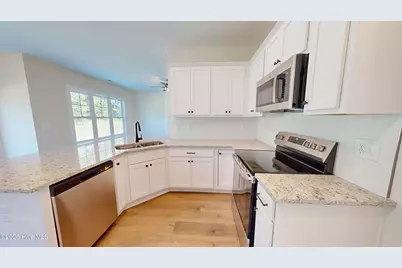 201 Spring Meadows Drive, Aberdeen, NC 28315 - Photo 10