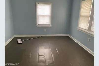 310 Jones Street, New Bern, NC 28562 - Photo 14