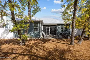 129 NW 11th St, Oak Island, NC 28465 - Photo 32